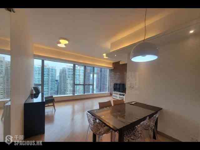 West Kowloon - The Cullinan (Tower 21 Zone 5 Star Sky) 01