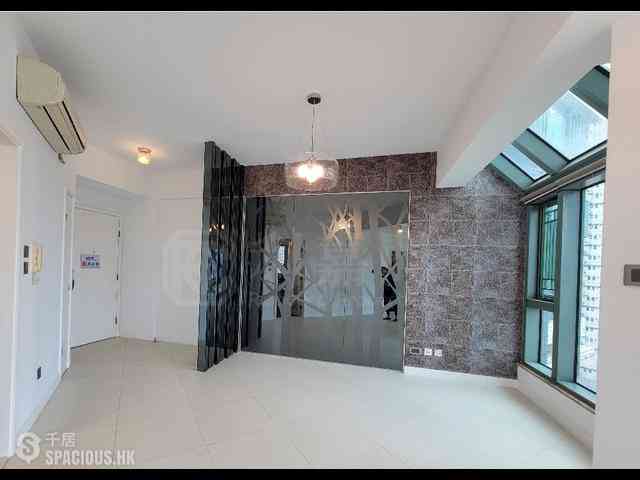 Tai Kok Tsui - Island Harbourview Block 1 03