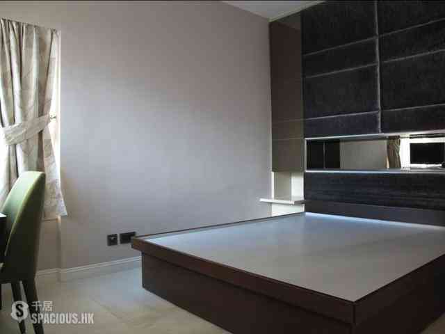 West Kowloon - The Waterfront Phase 2 Block 5 06
