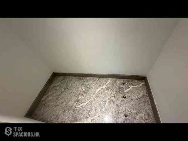 Wong Chuk Hang - The Southside Phase 3C Blue Coast II Tower 5 09