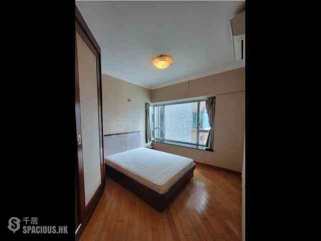 West Kowloon - Sorrento Phase 2 Block 2 07