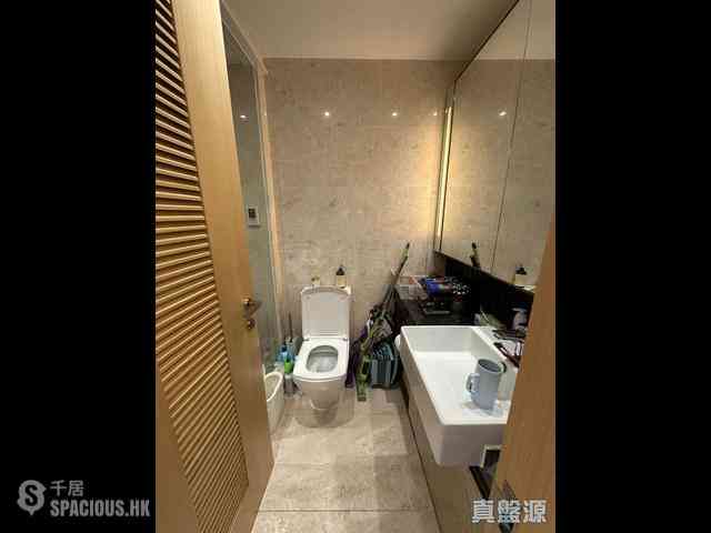 Tseung Kwan O - The Papillons Block 7 05