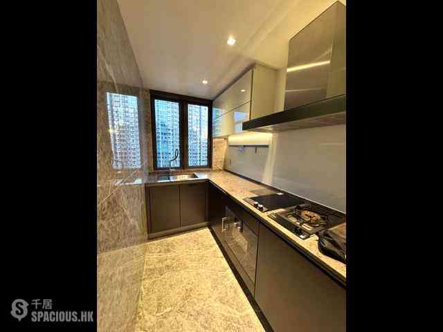 Wong Chuk Hang - The Southside Phase 3B Blue Coast Tower 2B 08