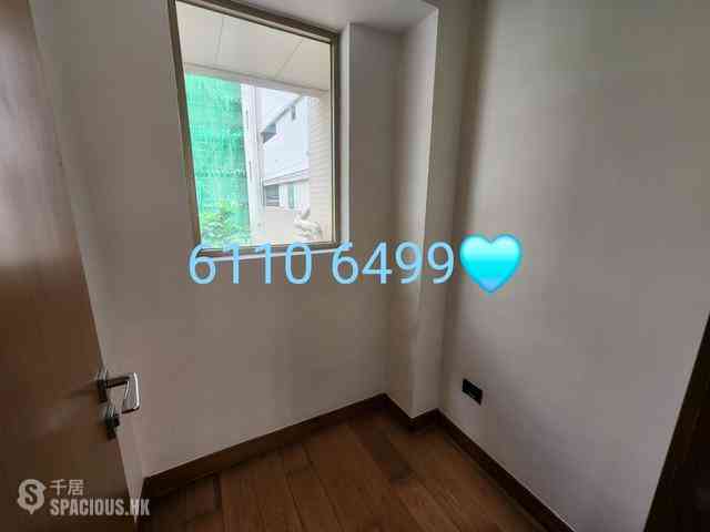 Sai Ying Pun - The Nova 04