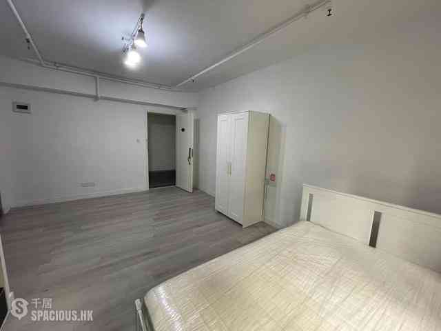 Sheung Wan - Yu Hing Mansion 04