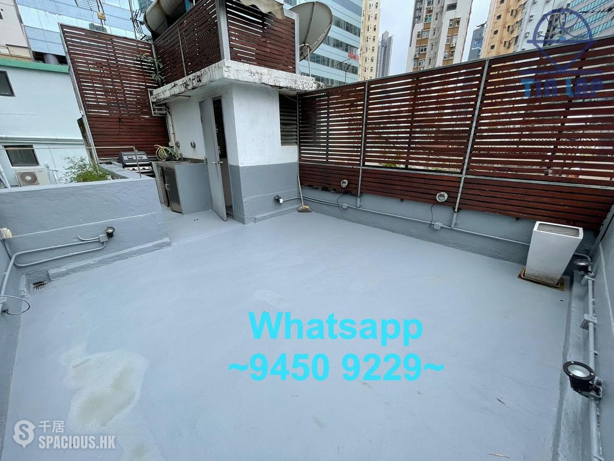 Poho - 240, Hollywood Road 01