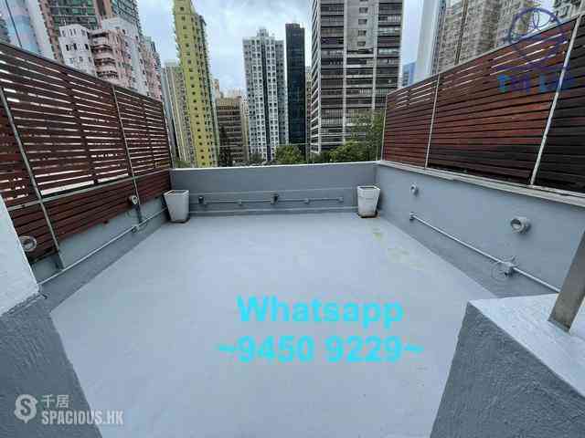 Poho - 240, Hollywood Road 03