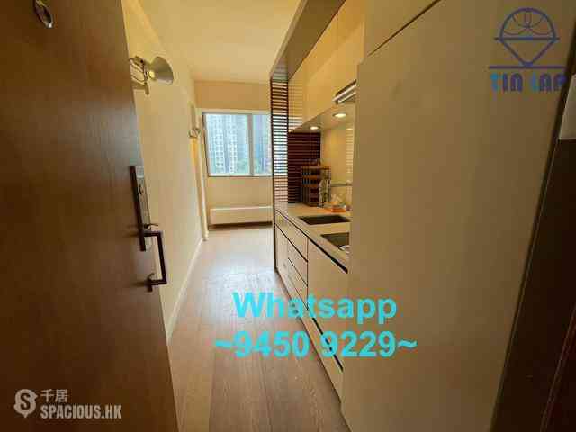Poho - 240, Hollywood Road 09