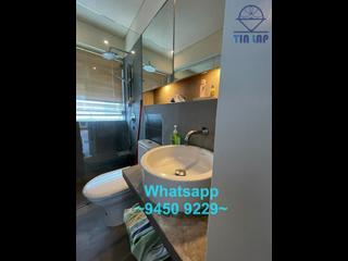 Poho - 240, Hollywood Road 11