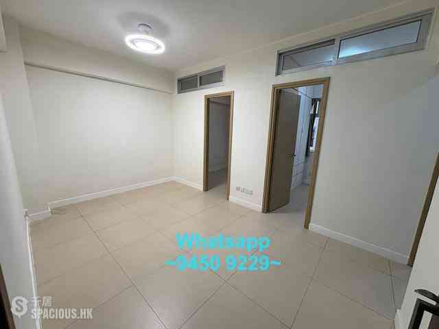 Sheung Wan - Kamcourt Building 02