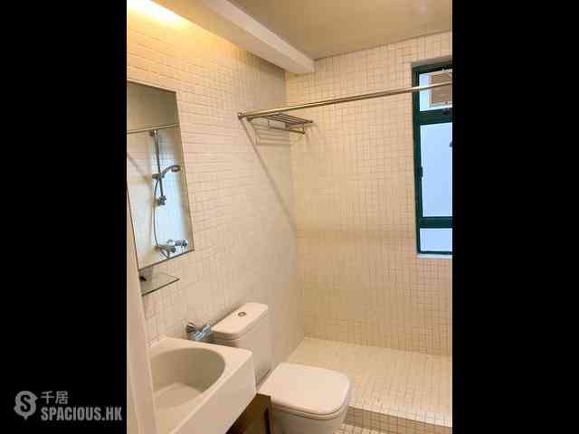 Mid Levels Central - Hillsborough Court 11