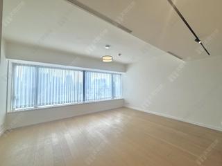 Mid Levels Central - Gramercy 02