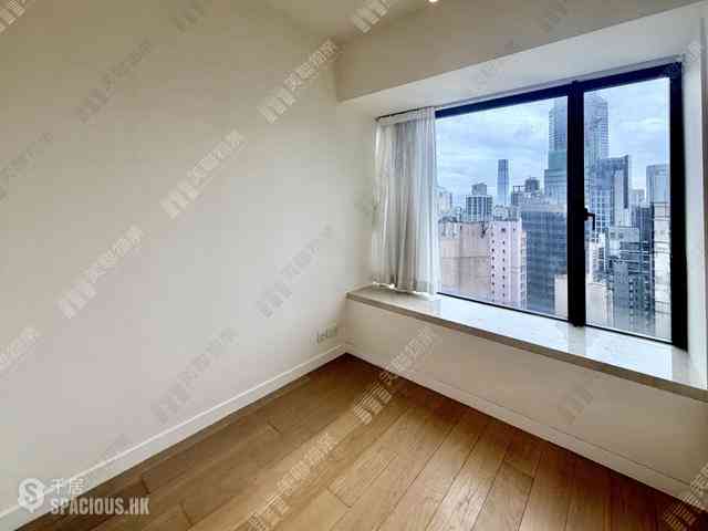 Mid Levels Central - Gramercy 30