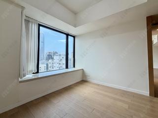 Mid Levels Central - Gramercy 16