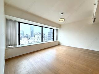Mid Levels Central - Gramercy 05
