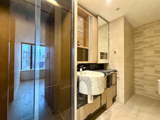 Mid Levels Central - Gramercy 24