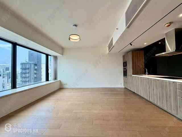 Mid Levels Central - Gramercy 07