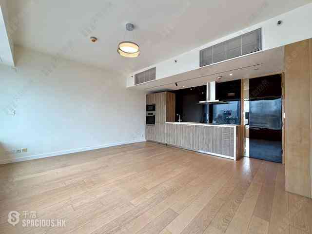 Mid Levels Central - Gramercy 12