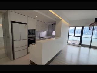 West Kowloon - The Arch 21