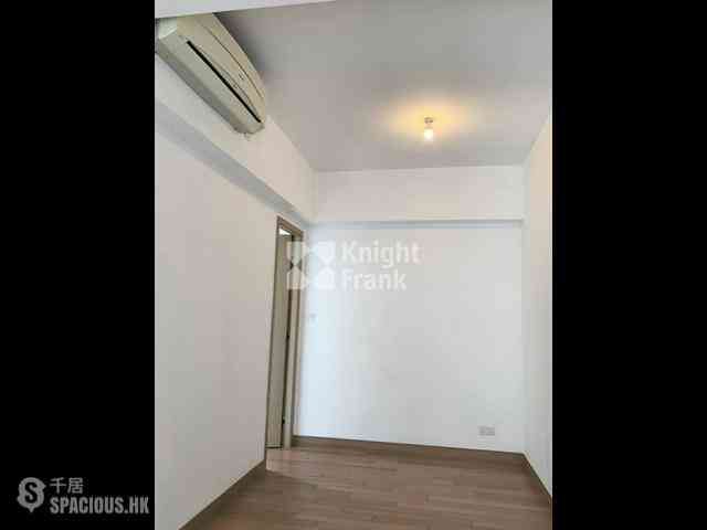Wan Chai - The Oakhill 02