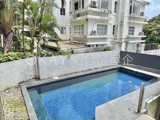 Clear Water Bay - Silverstrand Houses 01