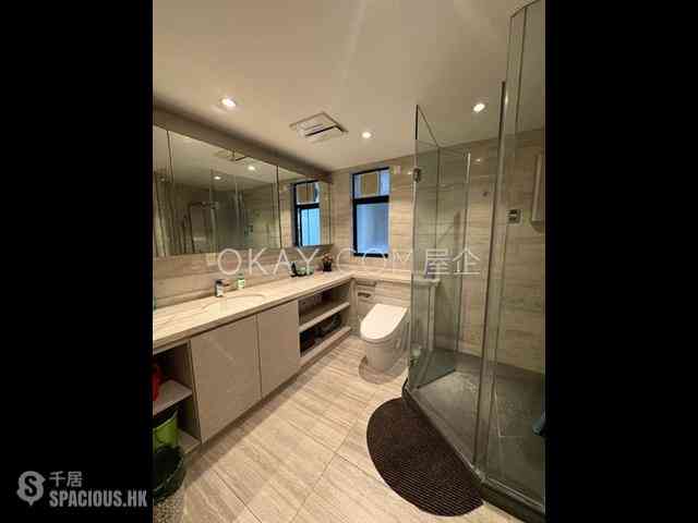 Mid Levels Central - Clovelly Court 07