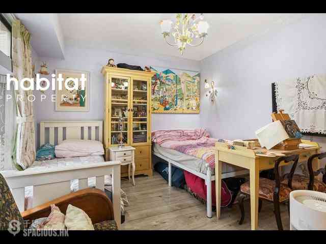 Happy Valley - Ventris Place 09