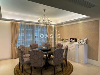 Mid Levels West - Serene Court 02