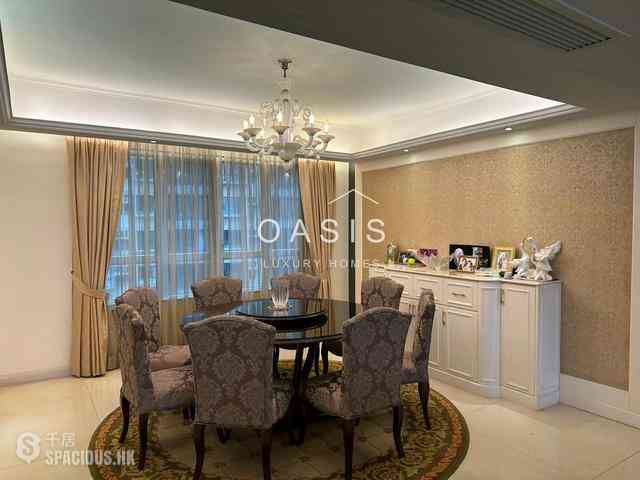 Mid Levels West - Serene Court 02