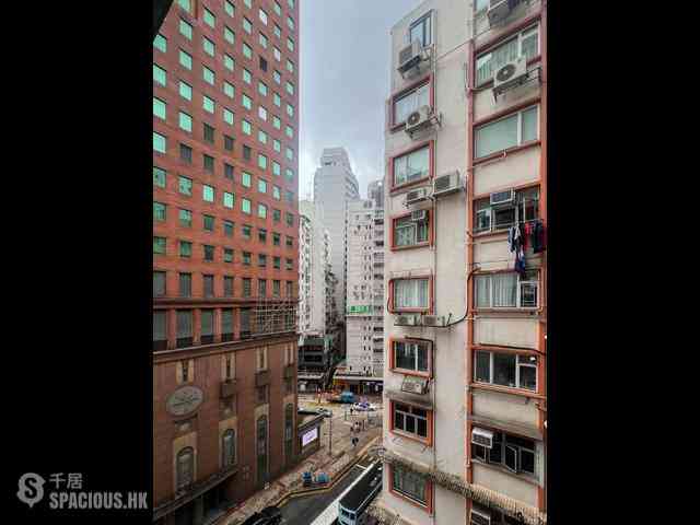 Wan Chai - Man Hee Mansion 16