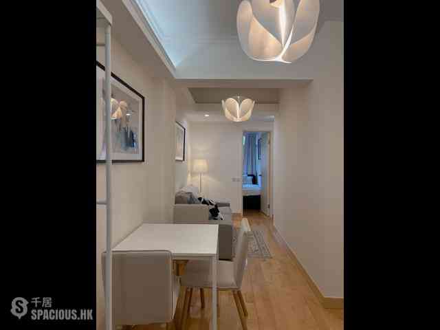 Wan Chai - Man Hee Mansion 26