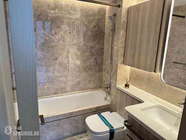 Wong Chuk Hang - The Southside Phase 4B 05