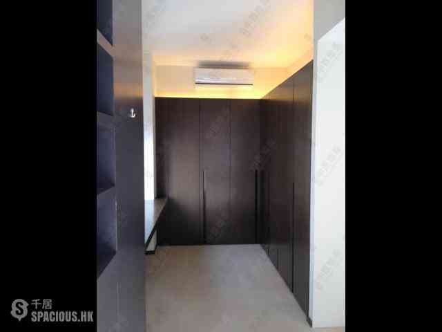 Mid Levels Central - Robinson Heights Block 1 21