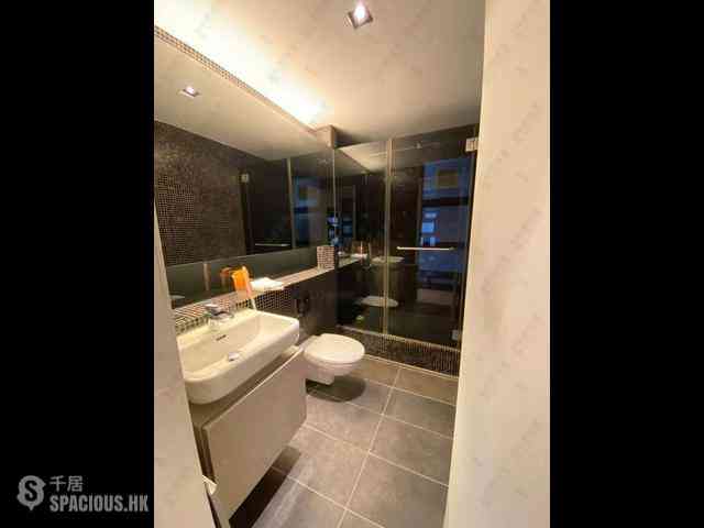 Mid Levels Central - Robinson Heights Block 1 25