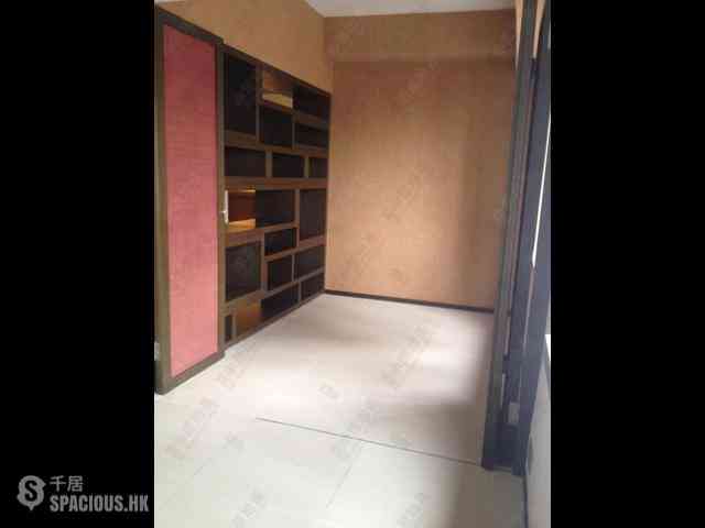 Mid Levels Central - Robinson Heights Block 1 43