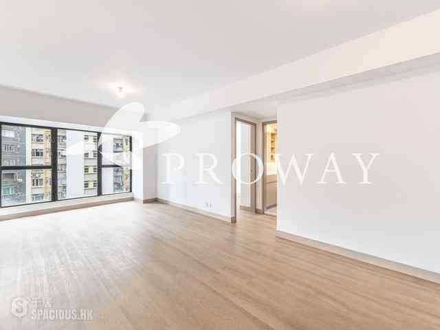 Mid Levels Central - 62B, Robinson Road 01