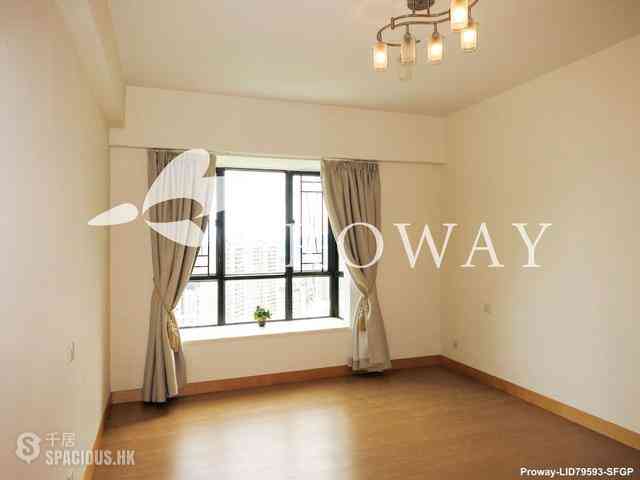 Mid Levels Central - Clovelly Court 07