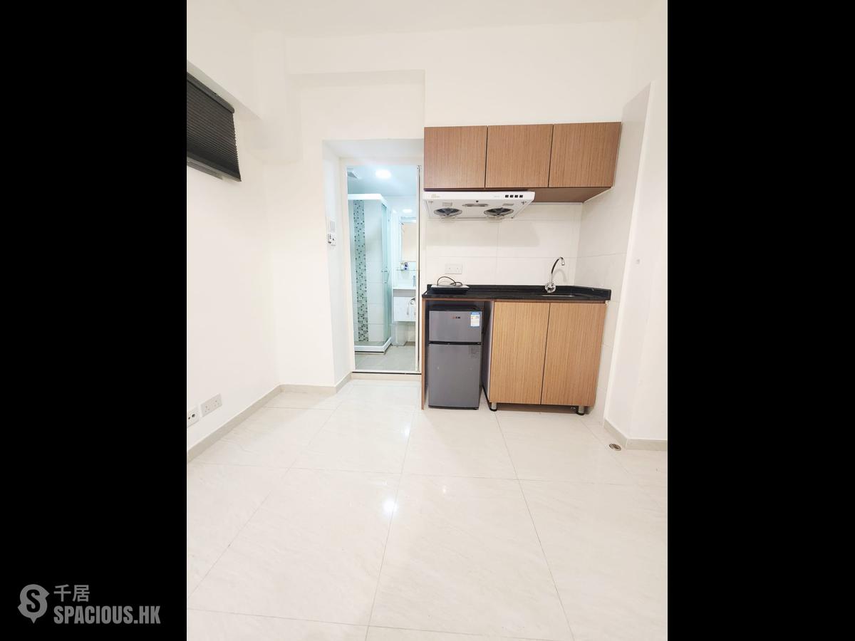 Kennedy Town - Tai Tak Mansion 01