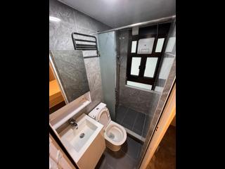 Causeway Bay - Cleveland Mansion 02