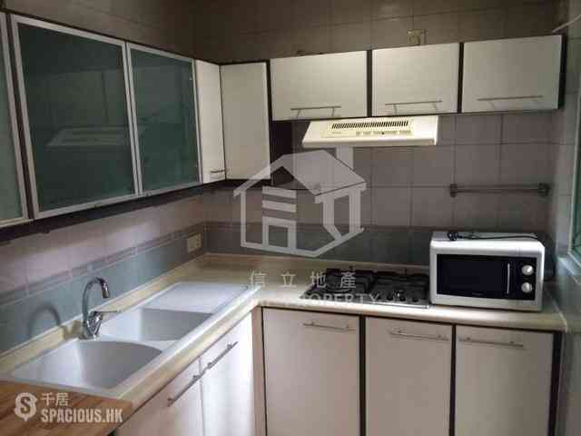 Mid Levels Central - Goldwin Heights 07