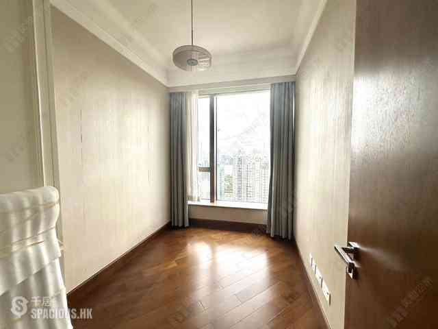 Tai Hang - The Signature 07