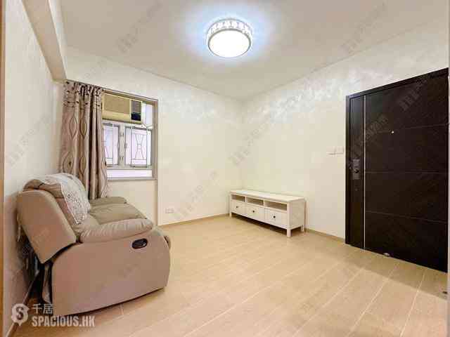 Wan Chai - Johnston Court 02