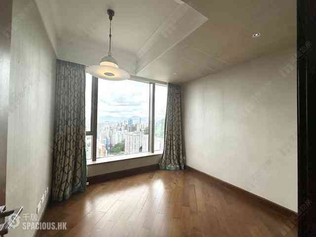 Tai Hang - The Signature 09
