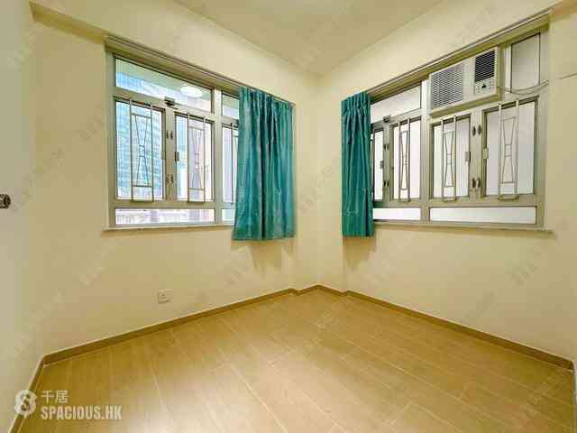 Wan Chai - Johnston Court 05