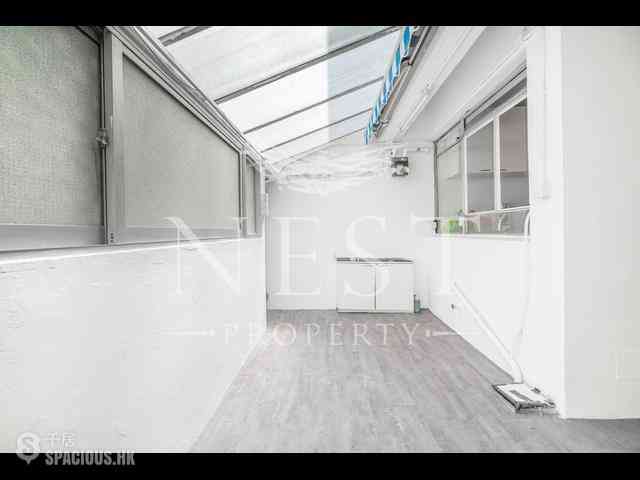 Pok Fu Lam - Bisney Villas 04