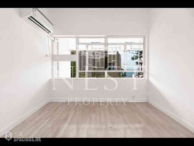 Pok Fu Lam - Bisney Villas 07