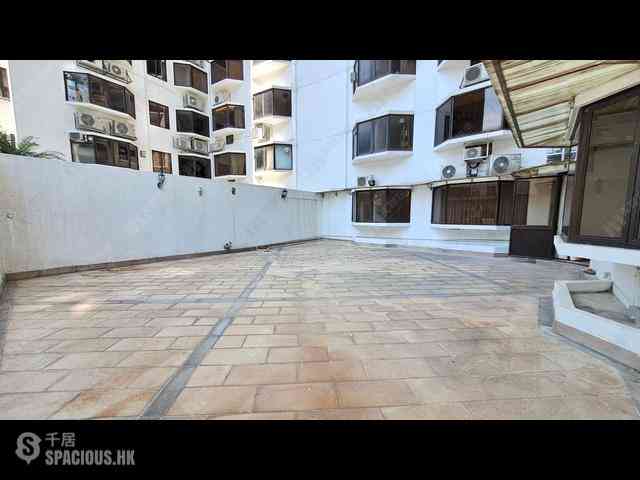 Repulse Bay - South Bay Towers 03