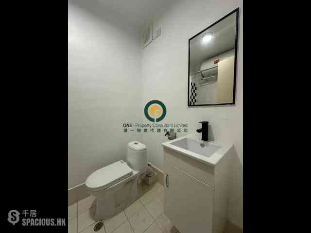 Sheung Wan - 113-115, Wing Lok Street 03