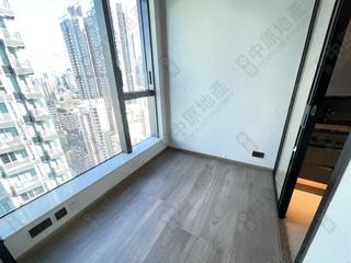 Sai Ying Pun - Two・Artlane 04