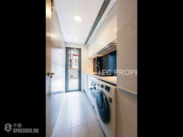 Wan Chai - The Oakhill 08